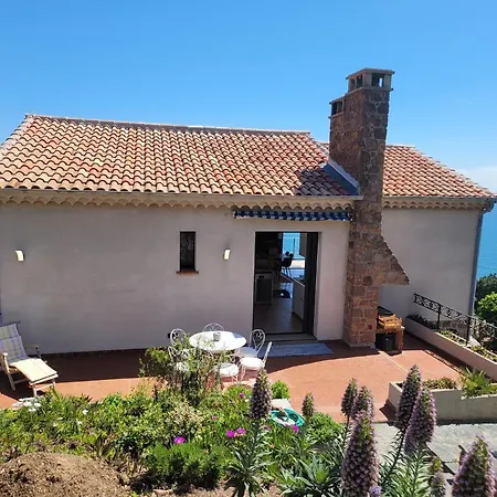 Villa Nomada