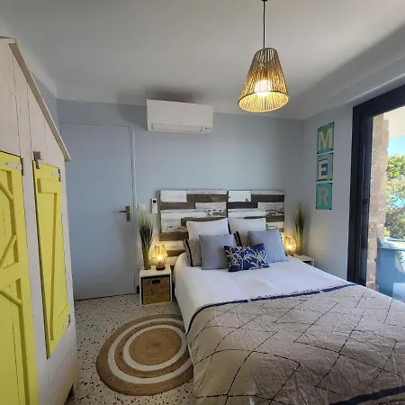 וילה Villa Nomada Saint-Raphaël